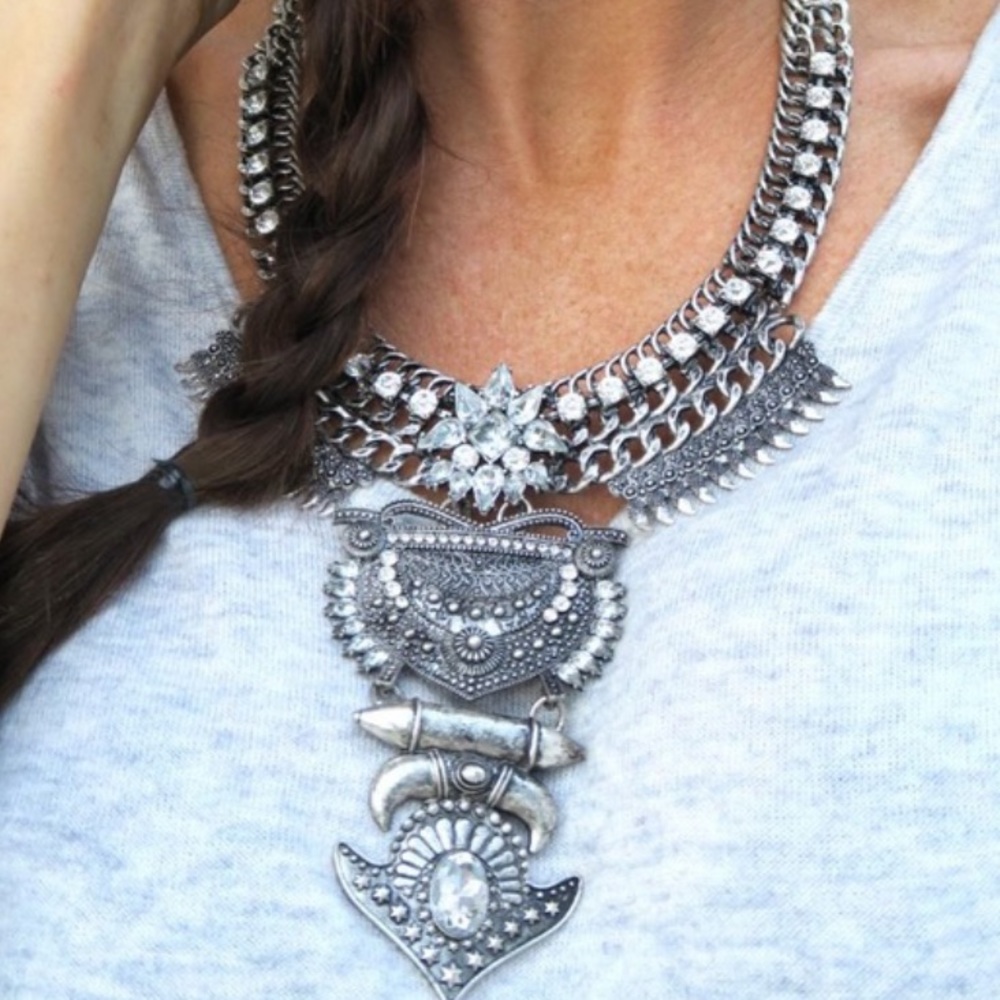 BaubleBar Statement Necklace